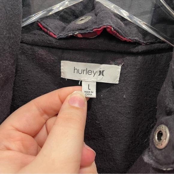 Hurley Red Plaid Puffer Vest Jacket Hooded Ribbed Knit Trim Women’s Large - Picture 10 of 10